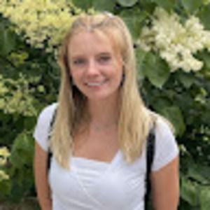 Meet your Posher, Marissa